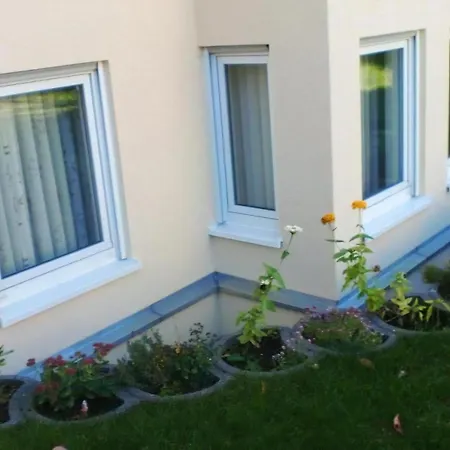 Mit Terrasse In Ruhiger Lage Апартаменты